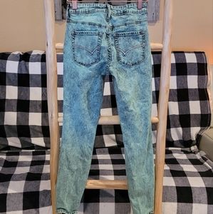 Juniors Bullhead acid wash high rise skinniest jeans size 1